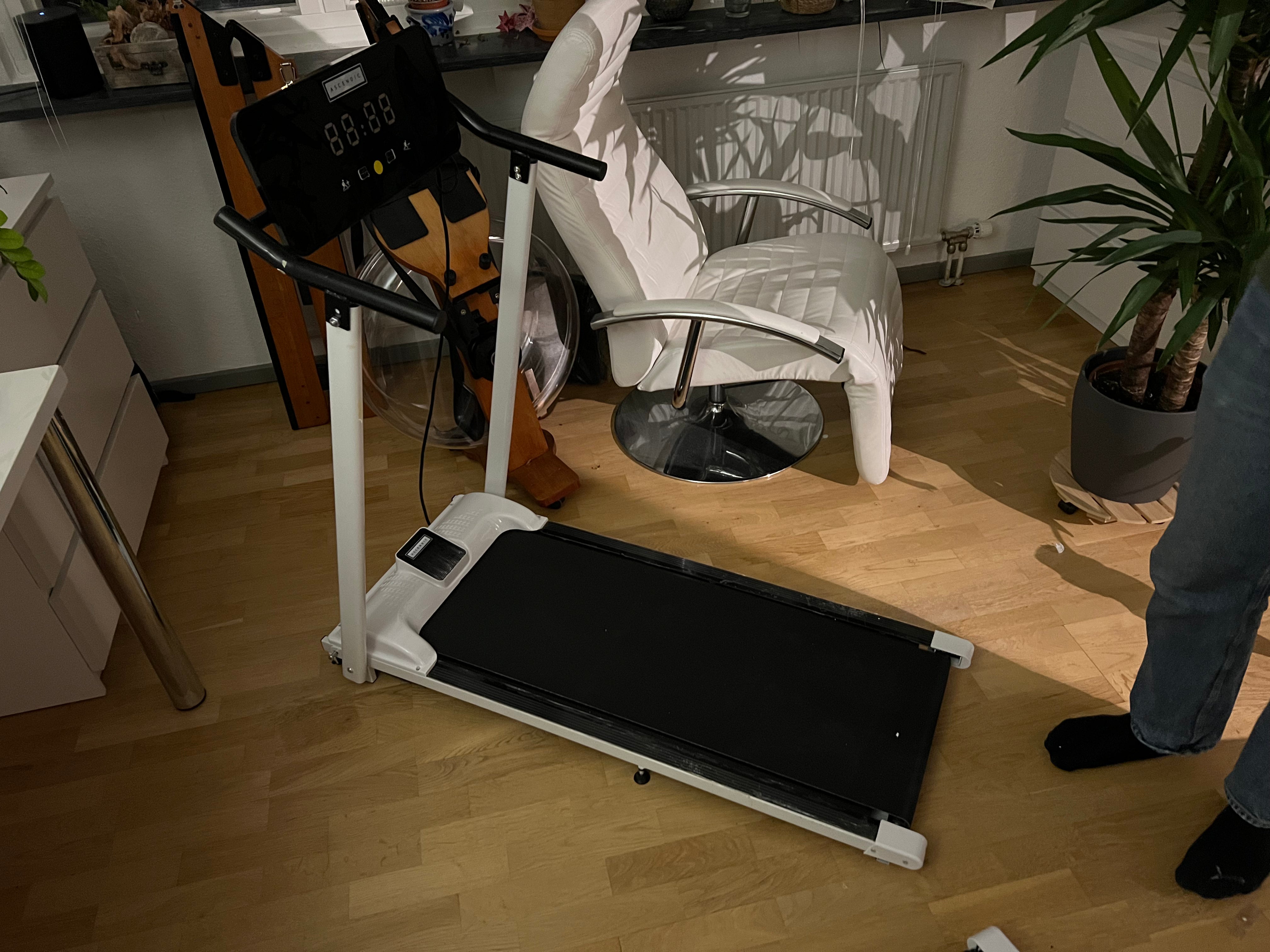 Afhent Frederiksberg - Brugt Ascendic 7012 Treadmill